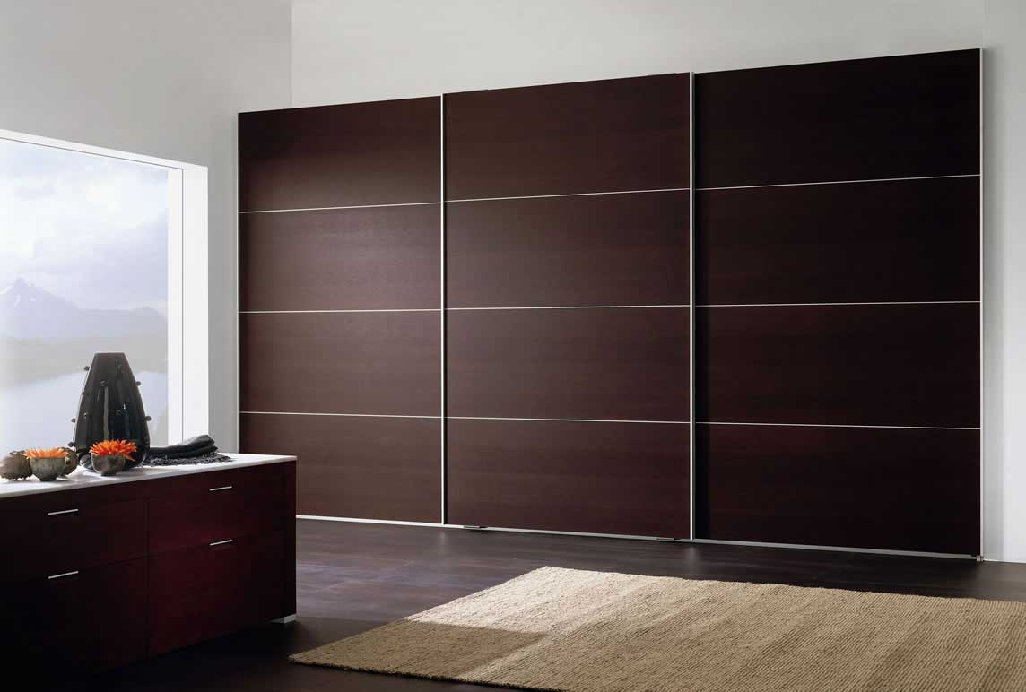 beautiful veneered sliding wardrobes by the design indian wardrobe company in gurgaon & delhi